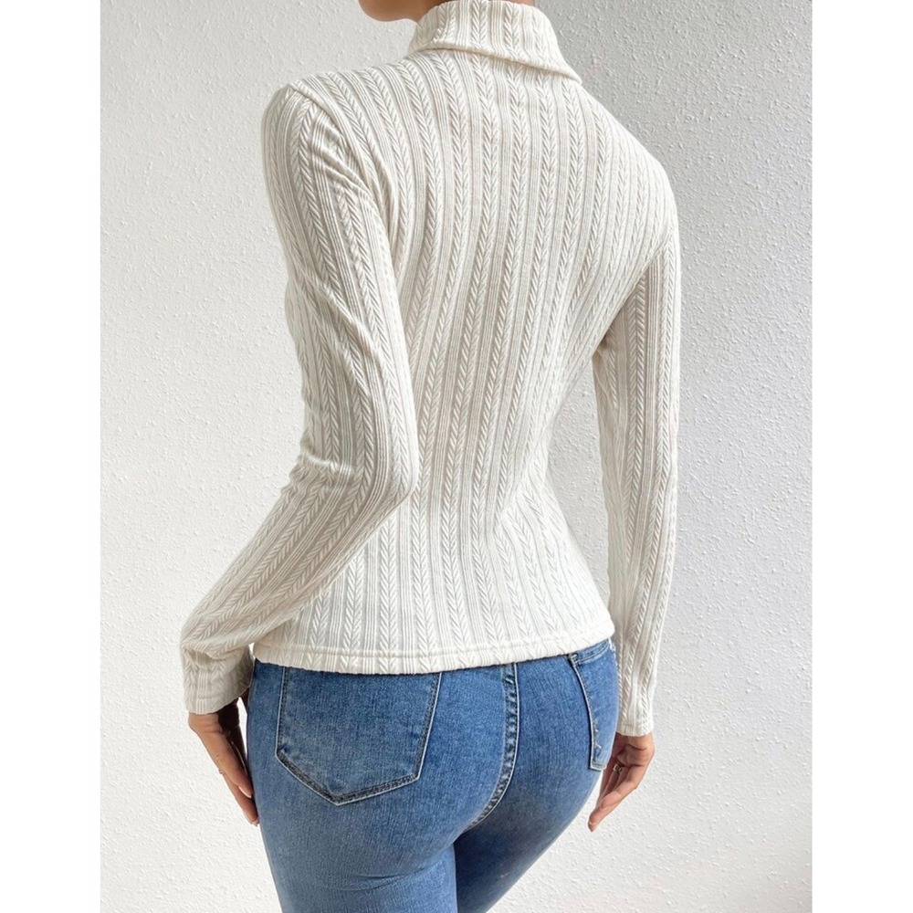 Minimalist Cream White Coquette Chevron Textured Knit Turtleneck Top Size M - Picture 4 of 8